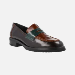 Mocasines de piel acharolada en combinado tricolor