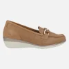 Mocasines de piel camel efecto trenzado con cadena