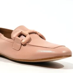 Mocasines de piel con adorno de pasta al tono para mujer