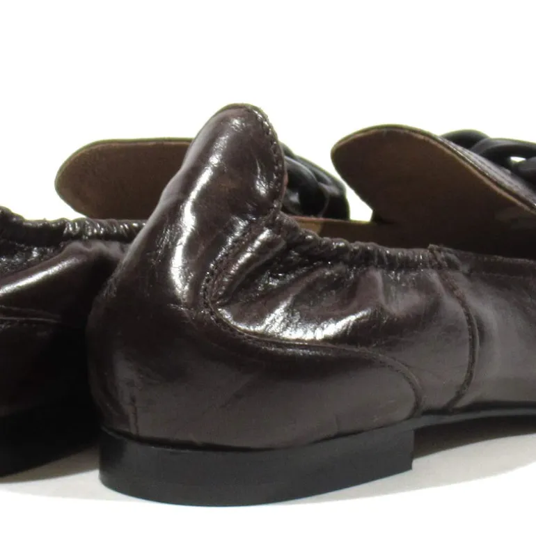 Mocasines de piel con cadena para mujer