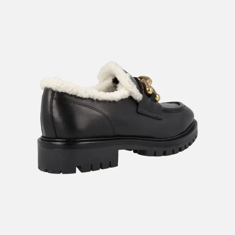 MOCASINES DE piel negra MILITARE CON FORRO BORREGUILLO Y ADORNO METÁLICO