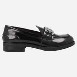 Mocasines de piel para mujer en florentik con adorno metálico