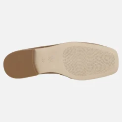 Mocasines de serraje con fruncidos y adorno metálico Belize