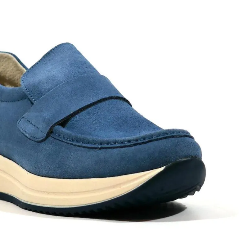 Mocasines de serraje con banda al empeine