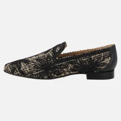 Mocasines de tejido trenzado con detalle de flores