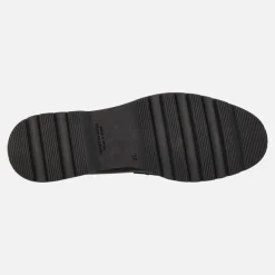 Mocasines en piel con adorno metálico