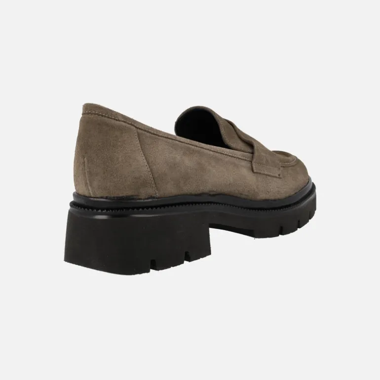 Mocasines en serraje con adorno de antifaz