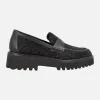 Mocasines negros con piso track y detalles de strass