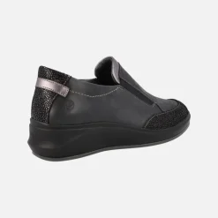 Mocasines negros confort con elásticos laterales Leyland