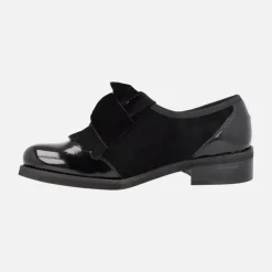Mocasines negros de ante y charol con lazo de terciopelo Yane