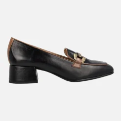Mocasines negros de piel Texas con adorno dorado y vivo marrón