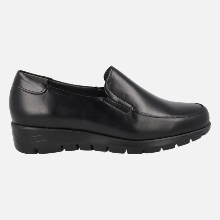 Mocasines negros de piel con elásticos y piso Extra light
