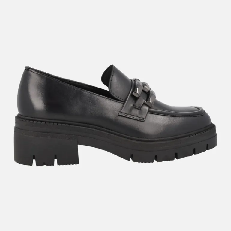 Mocasines negros de piel Umbra con piso track y adorno metálico