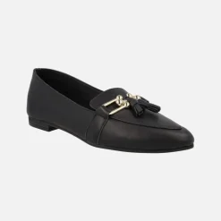 Mocasines negros de piel con borlas para mujer