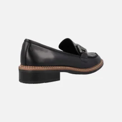 Mocasines negros de piel con adorno metálico plateado