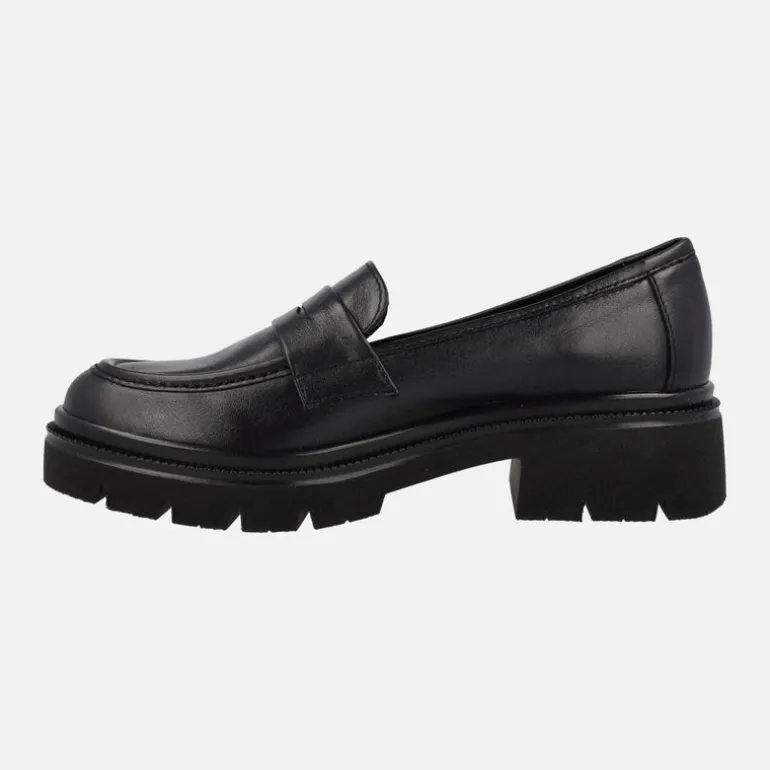 Mocasines negros de piel con antifaz