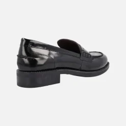 Mocasines negros de piel florentik para mujer con adorno de antifaz