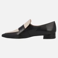 Mocasines negros de piel con copete en color beige para mujer