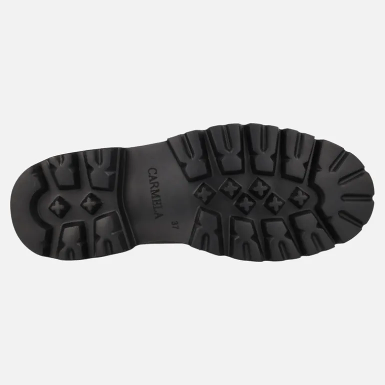 Mocasines negros de piel con adorno dorado y piso track Carmela