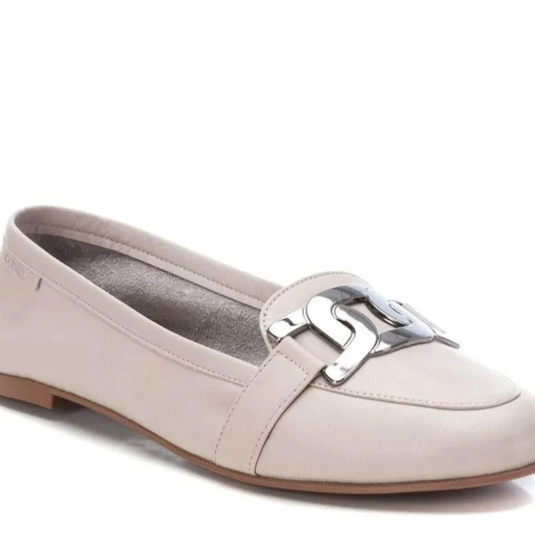 Mocasines planos de piel con adorno para mujer