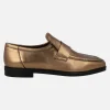 Mocasines planos en piel metalizada bronce