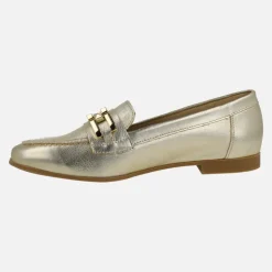 Mocasines planos en piel metalizada oro con adorno metálico