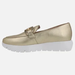 Mocasines Sidney en piel metalizada con adorno metálico