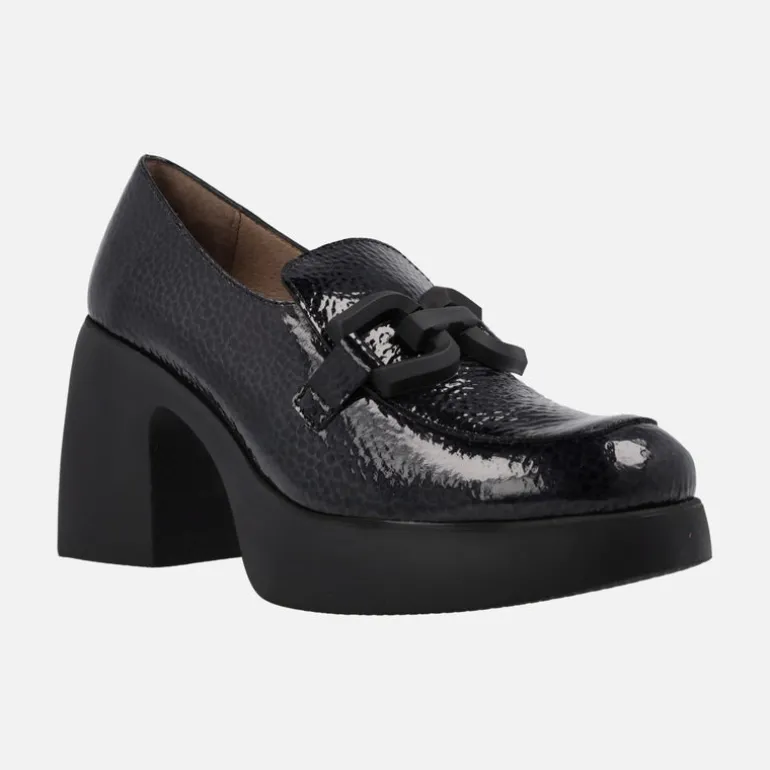 Mocasines Tucson en charol Caribu negro para mujer
