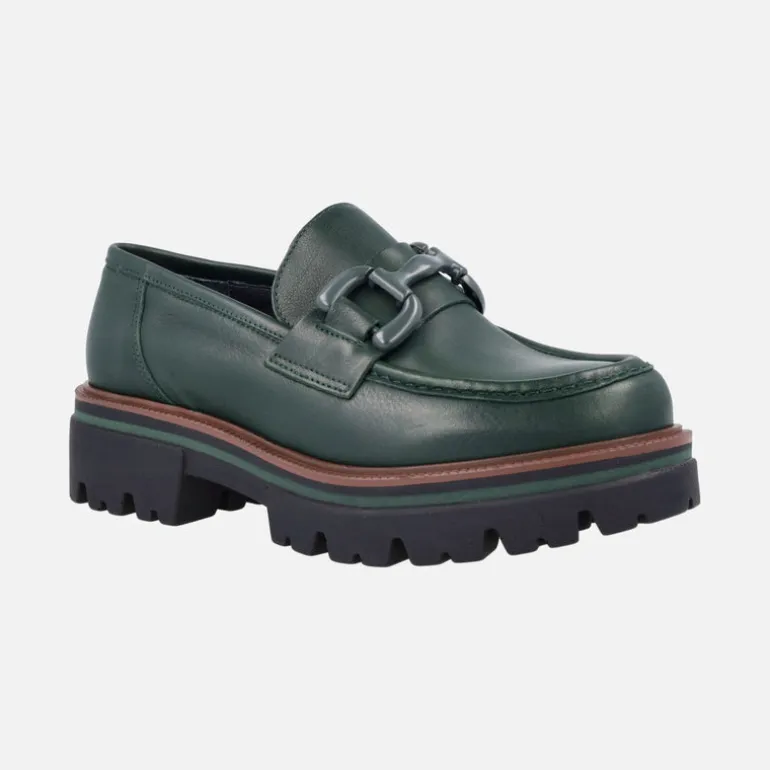 Mocasín con bordón y adorno metálico Lince