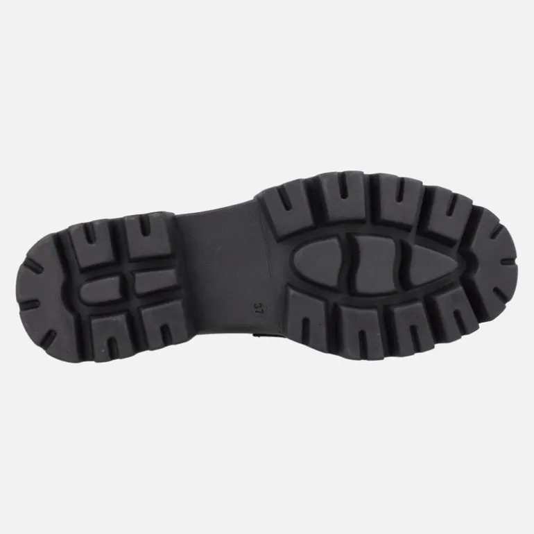 Mocasín con bordón y adorno metálico Lince