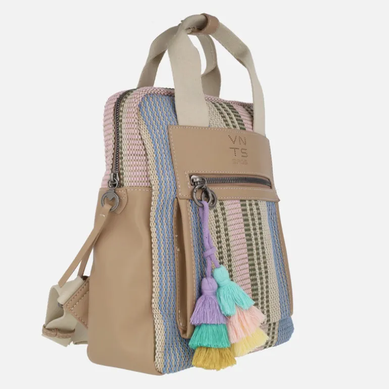 Mochilas en tejido multicolor con adorno de borlas