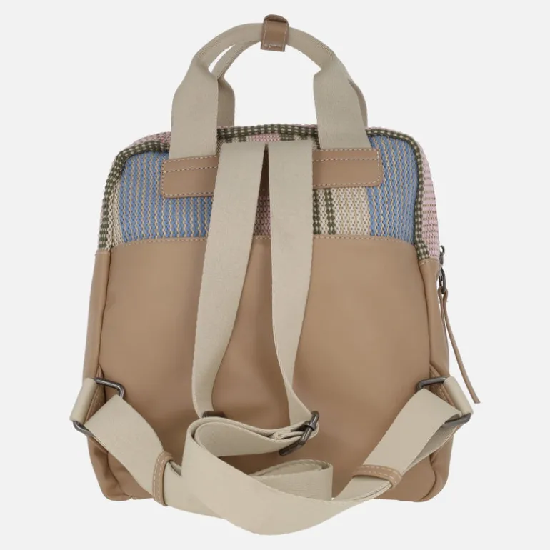 Mochilas en tejido multicolor con adorno de borlas
