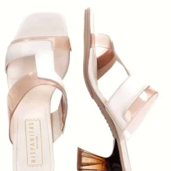 Mules combinados en piel y vinilo Hispanitas