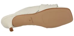Mules de piel con pala fruncida y tacón bajo