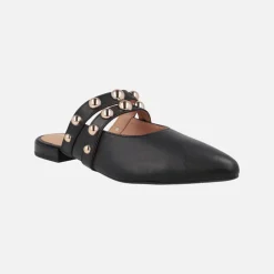 Mules negros de piel con tachas doradas Ahnapee