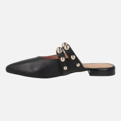 Mules negros de piel con tachas doradas Ahnapee