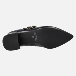 Salones de charol negro con dos tiras con hebillas y tacones de 5 cms