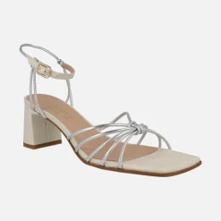 Sandalias Aretha con tiras metalizadas de Vexed