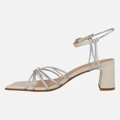 Sandalias Aretha con tiras metalizadas de Vexed