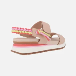 Sandalias Austell con cierre de velcro y detalle de trenzado multicolor