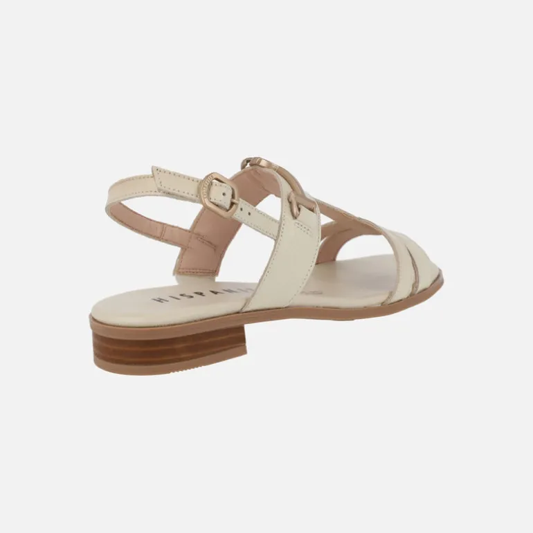 Sandalias bajas de piel con adorno metálico