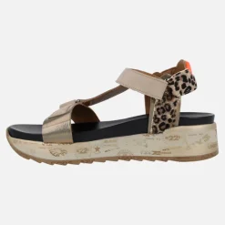 Sandalias beige combinadas con animal print Cetti 1316 tierra