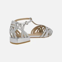 Sandalias cangrejeras con detalles de pedreria