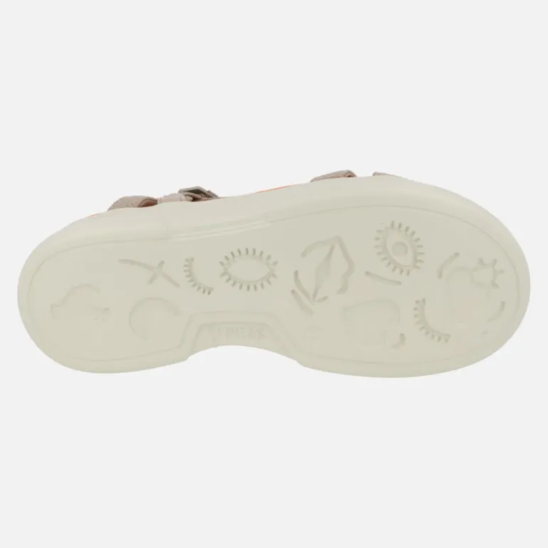 Sandalias Claire en tejido taupe con cierre de velcros