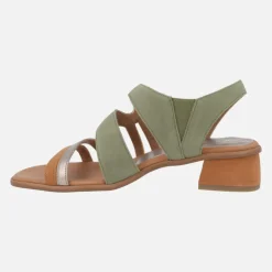 Sandalias combinadas de ante y piel con tacón bajo