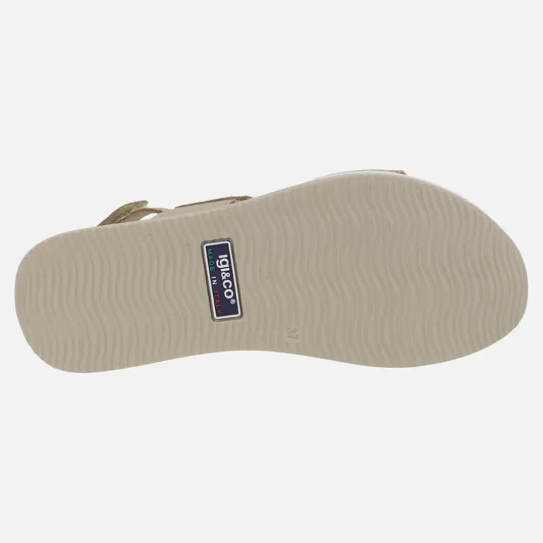 Sandalias combinadas en oro y beige con cierre de velcro