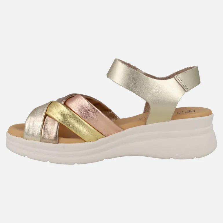 Sandalias confort con tiras combinadas y cierre de velcro