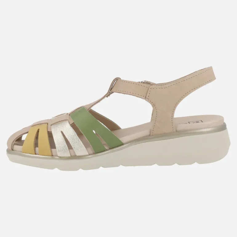 Sandalias confort en piel estilo cangrejeras con cierre de velcro