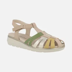 Sandalias confort en piel estilo cangrejeras con cierre de velcro