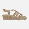 Sandalias de ante beige con cobertura de strass